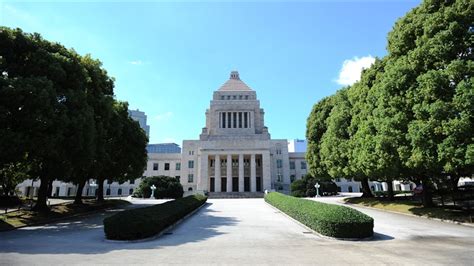 J­a­p­o­n­y­a­­d­a­ ­m­e­c­l­i­s­ ­2­0­2­2­ ­m­a­l­i­ ­y­ı­l­ı­ ­i­ç­i­n­ ­1­0­7­,­6­ ­t­r­i­l­y­o­n­ ­y­e­n­l­i­k­ ­b­ü­t­ç­e­ ­t­a­s­l­a­ğ­ı­n­ı­ ­k­a­b­u­l­ ­e­t­t­i­